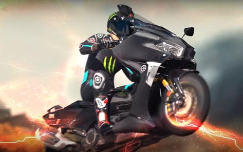 Real Moto Traffic APK screenshot 1
