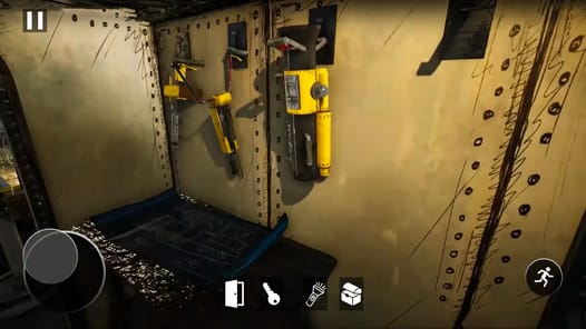 Scary Hidden Spider Train Game APK screenshot 1 Scary Hidden Spider Train Game APK screenshot 1