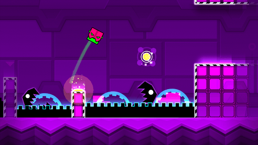 Geometry Dash Meltdown APK screenshot 1