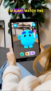 Talk to me Slimy: Talking Pet APK screenshot 1