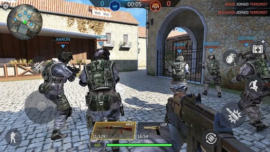 FPS Online Strike:PVP Shooter APK screenshot 1