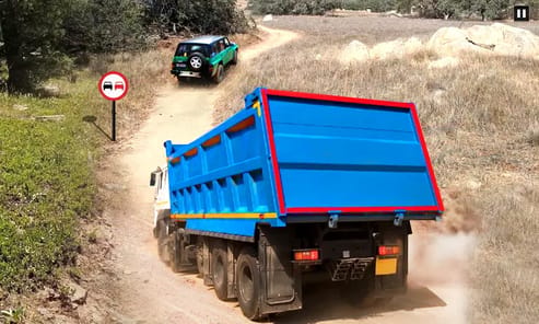 Dump Truck 3D Games APK screenshot 1